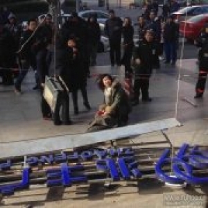 门头发光字广告牌长期使用会出现安全隐患